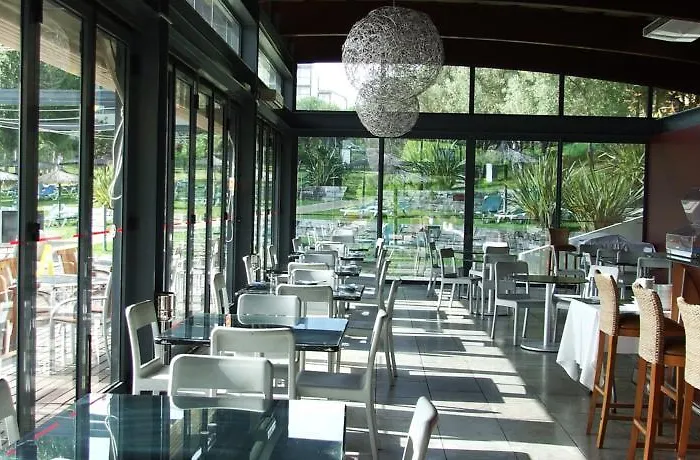 Apartment T1 Em Com Piscina E Garagem